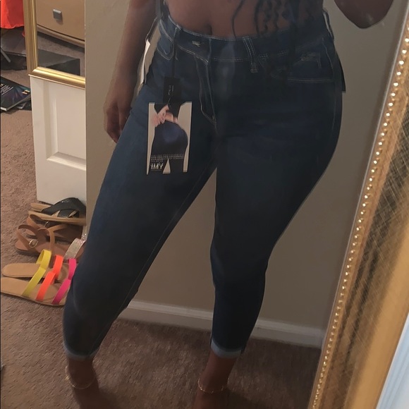 Jeans - Picture 2 of 3